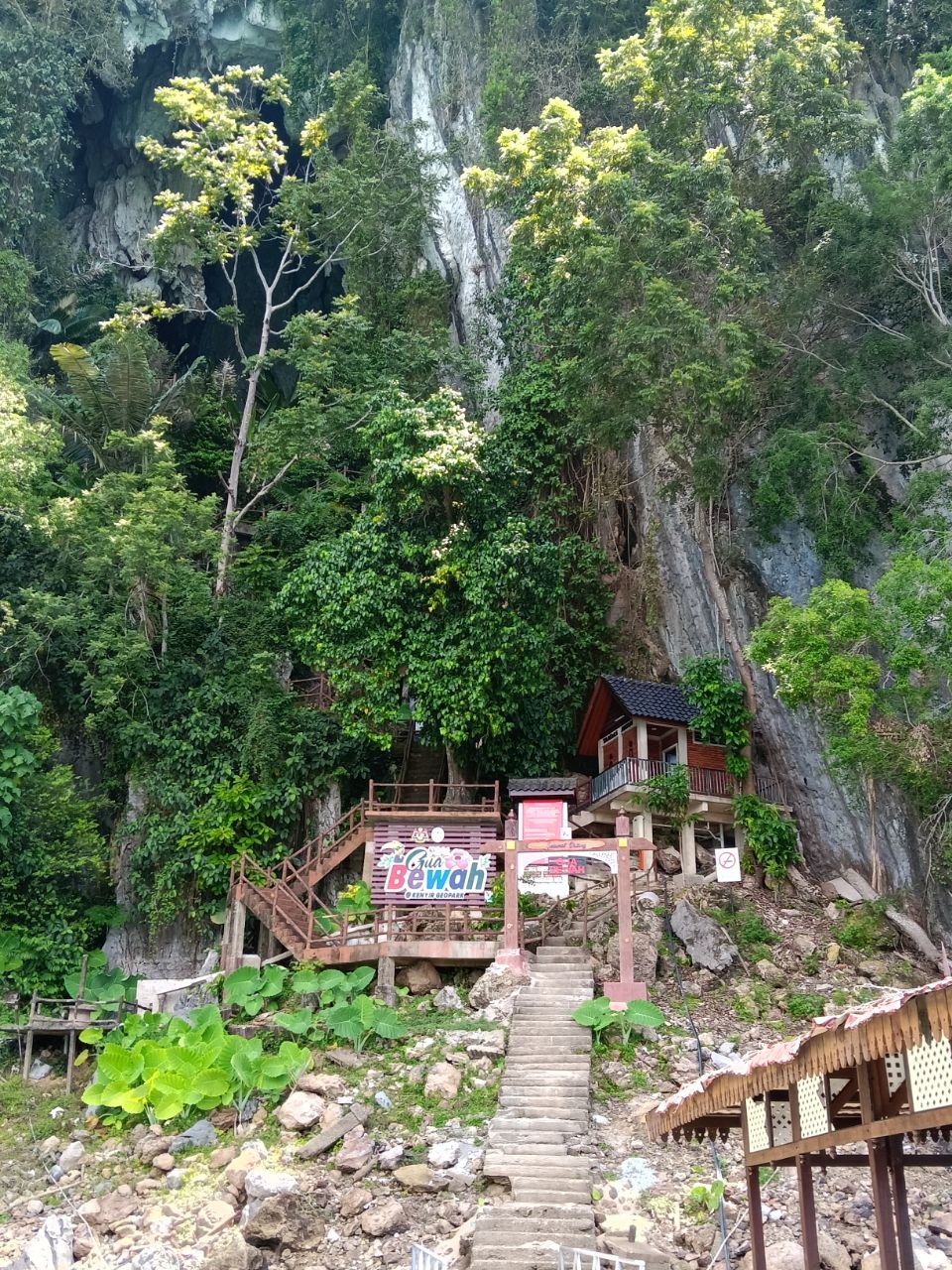 Gua Bewah, Tasik Kenyir, Hulu Terengganu