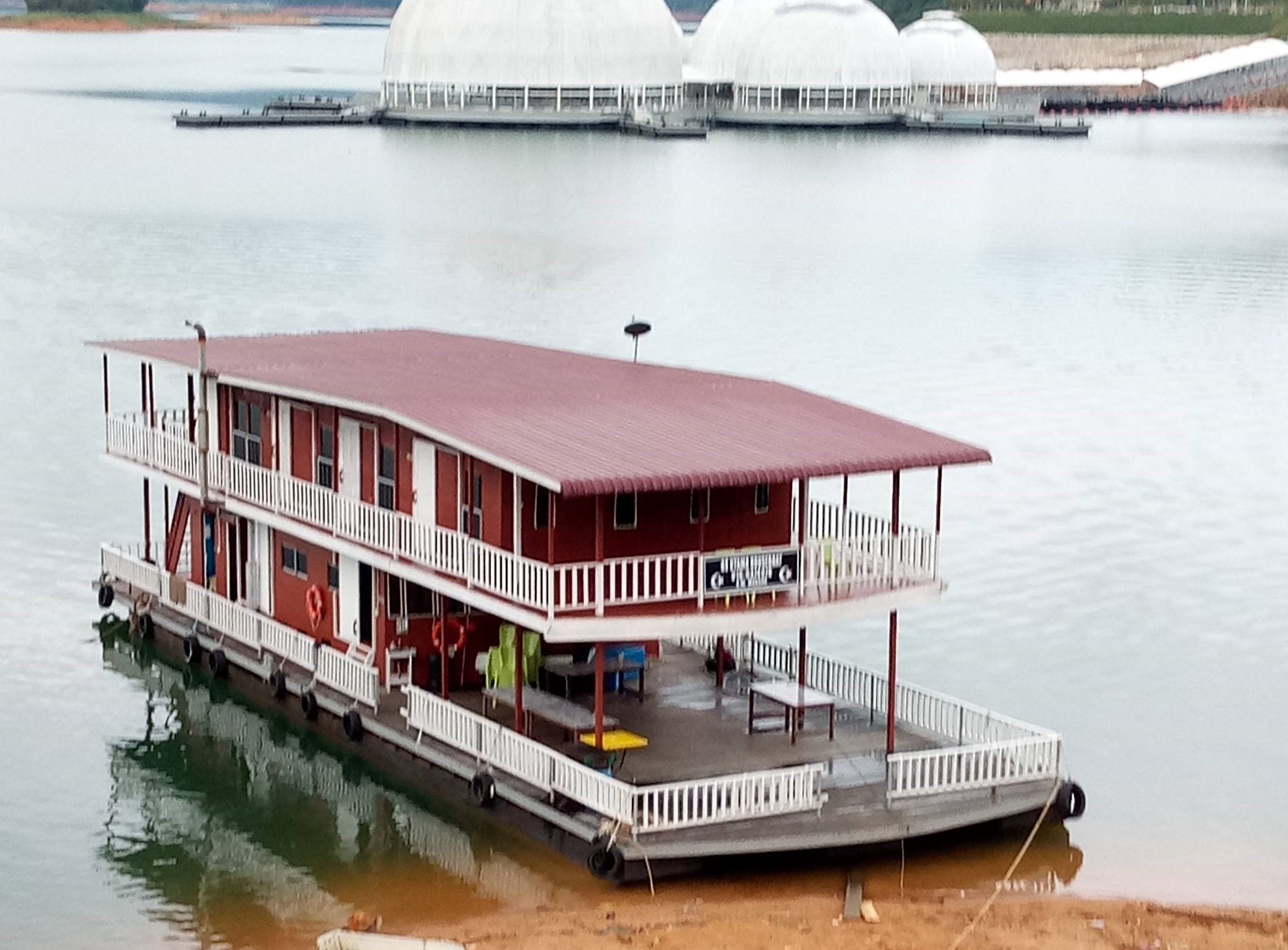 SG Berkat Houseboat
